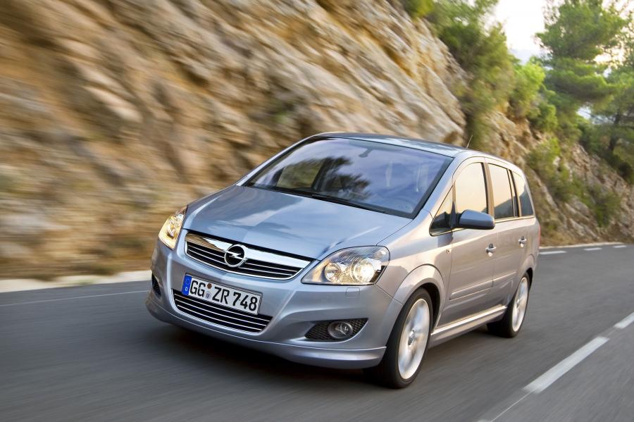  Opel Zafira 2008 года  (фото 46 из 72)